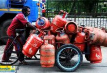 A conceptual image highlighting the resolved CG LPG crisis, showing LPG cylinders being delivered to households with a green checkmark indicating successful supply in Chhattisgarh.