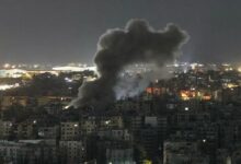 A conceptual image showing the Bab-el-Mandeb strait map and a crude oil tanker, highlighting the Iran war updates and the threat to global trade routes.