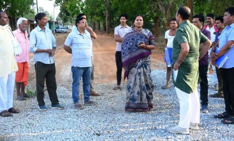 Minister Laxmi Rajwade