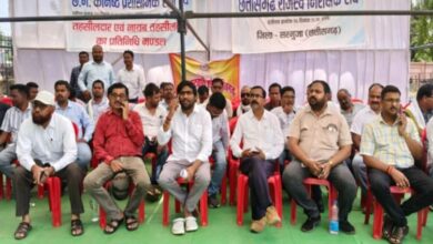 Sitapur MLA Naib Tehsildar dispute