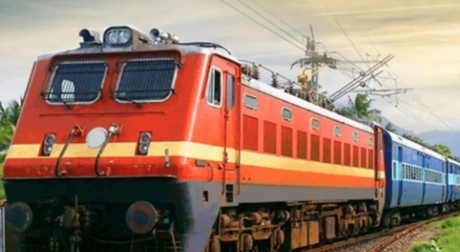 Ambikapur Hazrat Nizamuddin Express